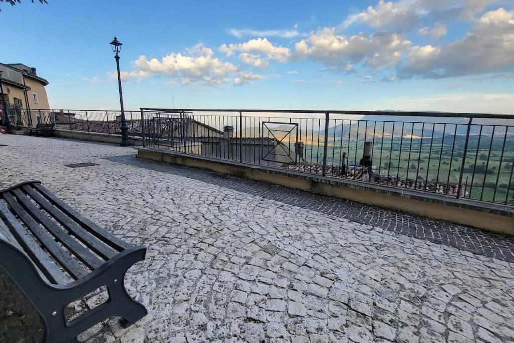 Апартаменти Attico E Super Attico Panoramico Рокка-ді-Камбіо Екстер'єр фото